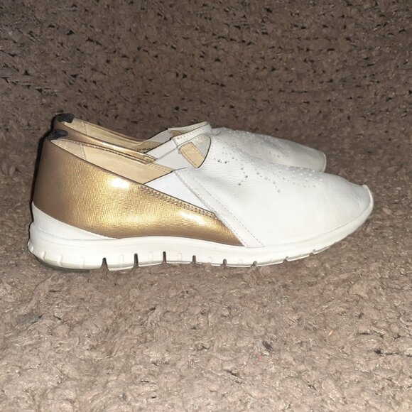 FLY LONDON-Ivory Perforated Leather/Gold Patent-Flats-Size 37-Excellent - Picture 4 of 7